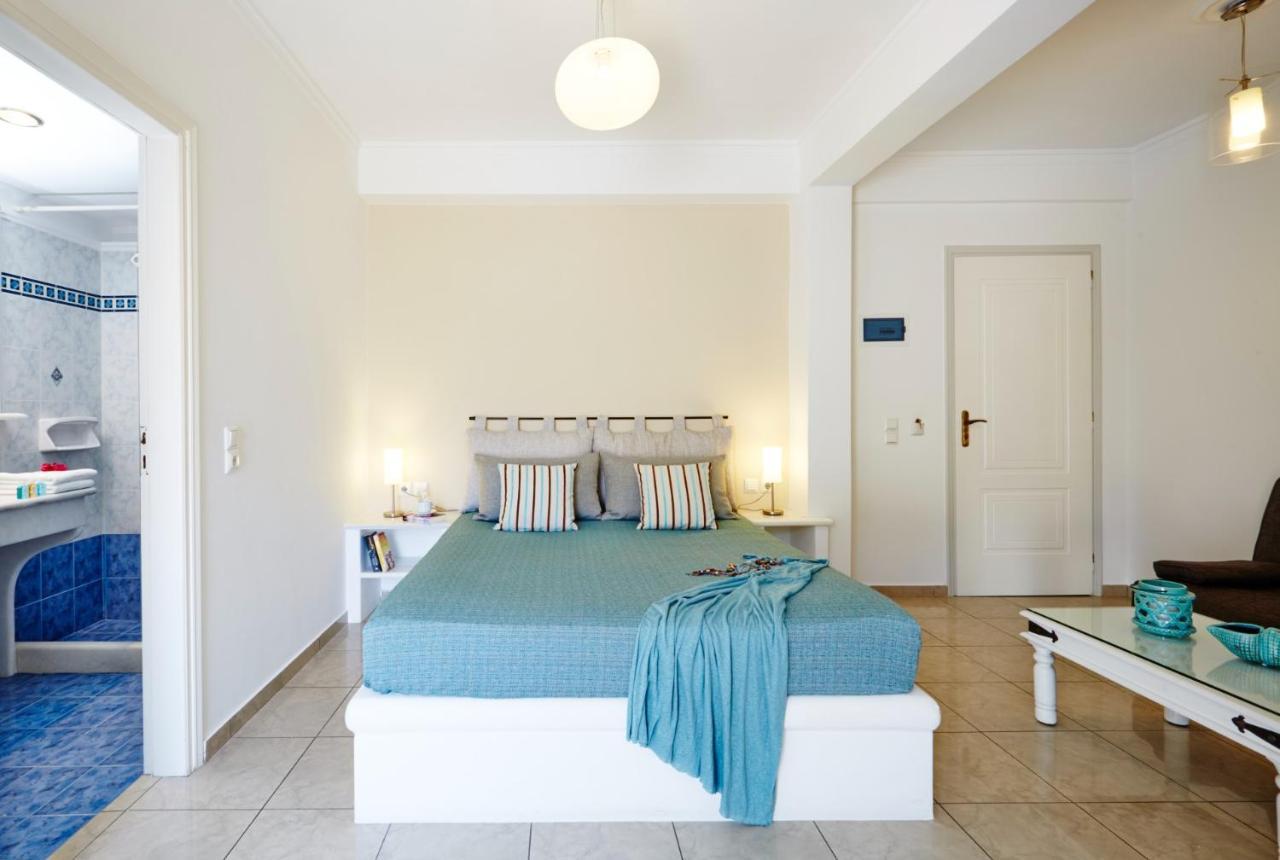 Hermes Hotel Kamari  Ngoại thất bức ảnh